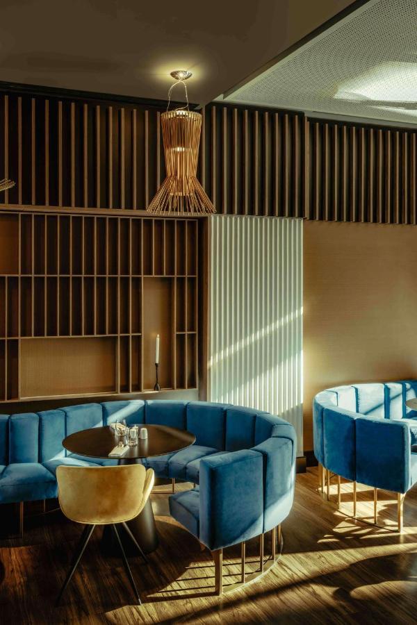 Radisson Blu Aurum Hotel, Braşov Buitenkant foto The interior of the restaurant