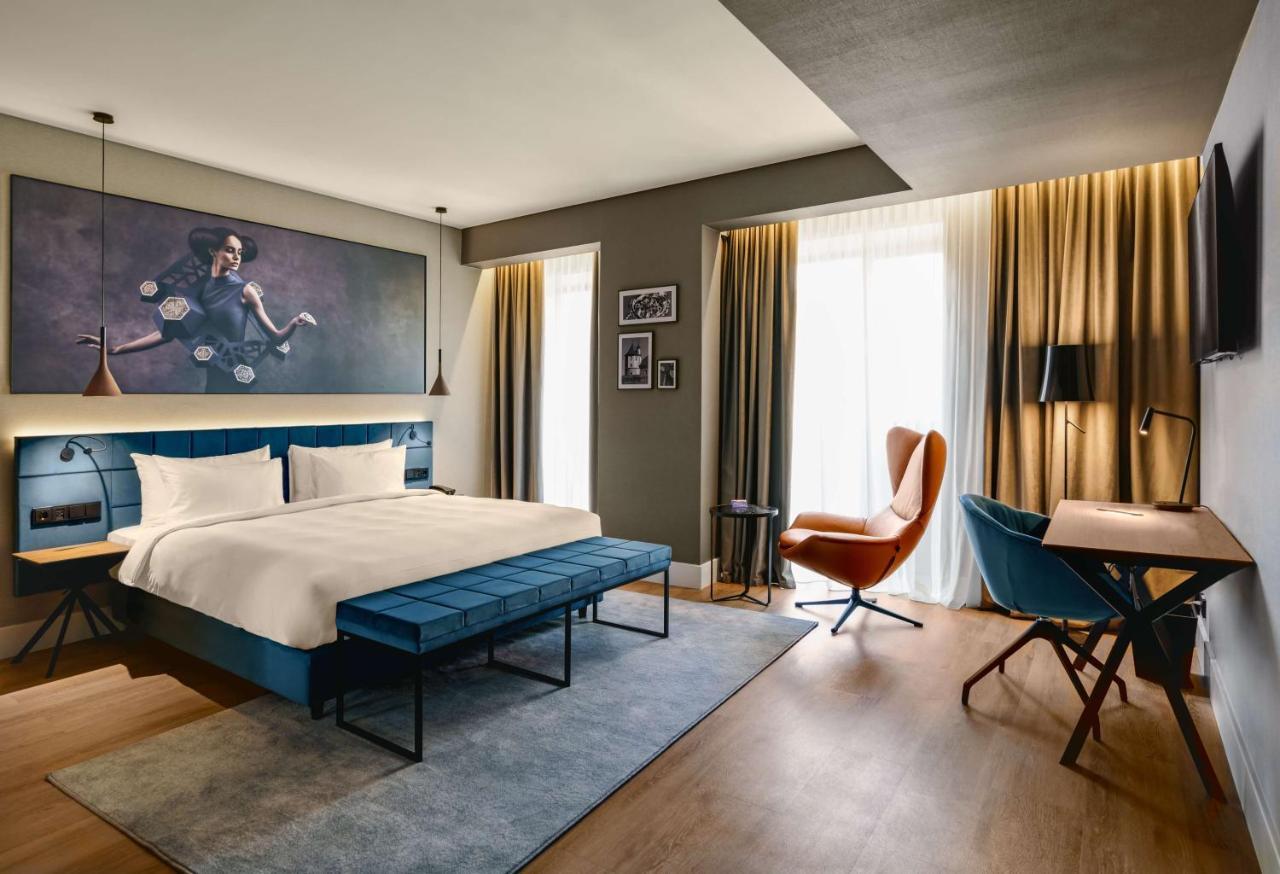 Radisson Blu Aurum Hotel, Braşov Buitenkant foto Deluxe room