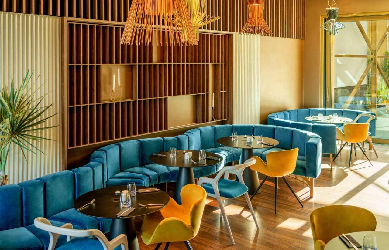 Radisson Blu Aurum Hotel, Braşov Buitenkant foto Restaurant